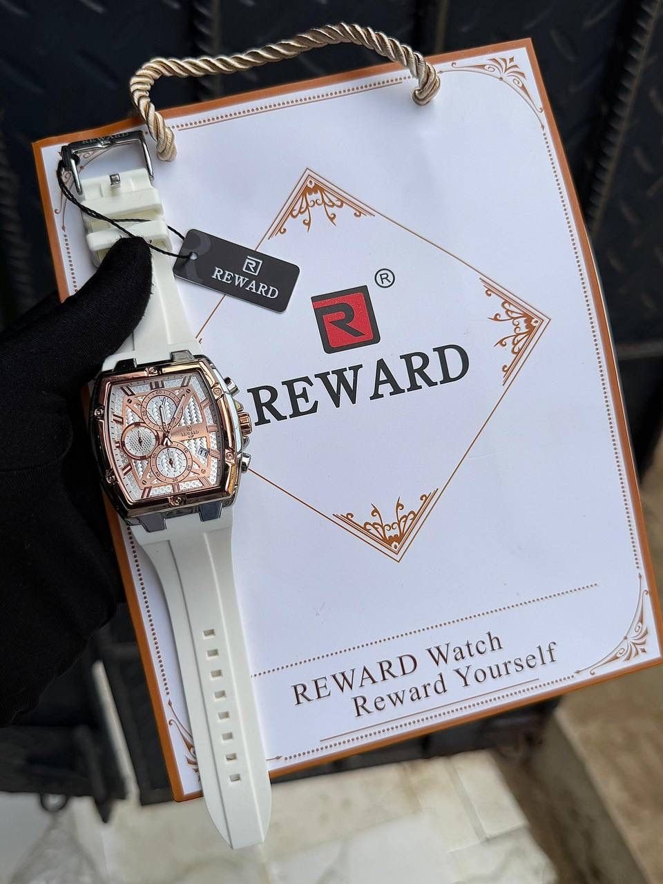 Reward Water-resistant Watch - Image 4
