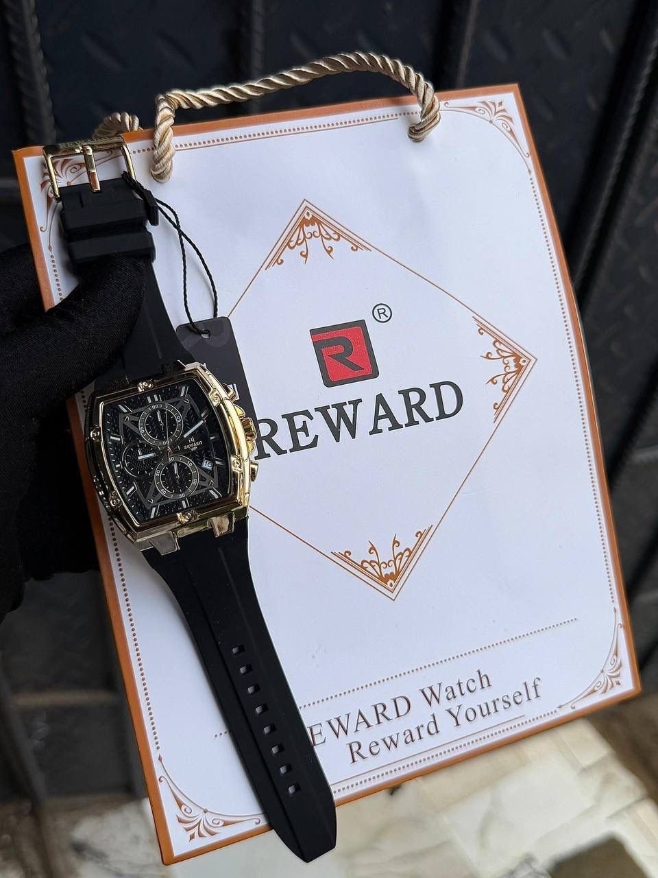 Reward Water-resistant Watch - Image 5